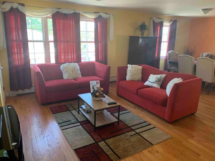 Family 3-Bedroom Home エリザベス エクステリア 写真